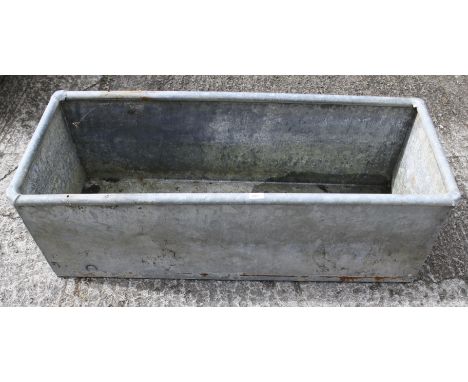 A galvanised trough. Of rectangular form, H41cm x W122cm x D48cm Condition Report: Dimensions as stated, appears watertight (