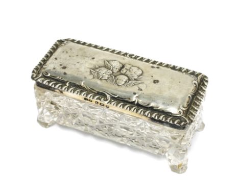 An Edwardian silver topped glass trinket box, Birmingham 1904 10 x 4cm 