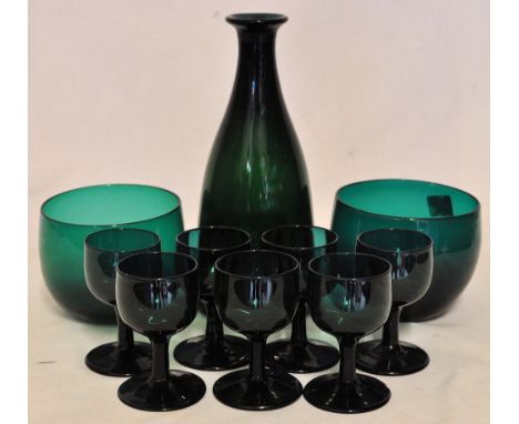 *  A 19th Century green glass mallet shape Decanter, seven similar sherry glasses and a pair of matching finger bowls.   Prov