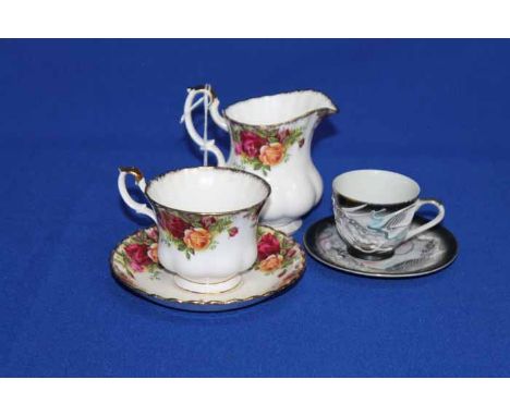 ROYAL ALBERT 'OLD COUNTRY ROSES' PART TEA SET,
comprising six cups, saucers and side plates, sugar and cream and biscuit plat