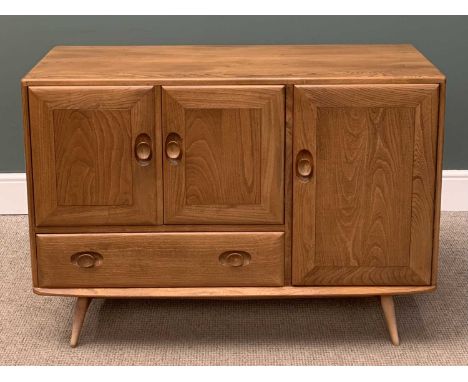 LIGHT ERCOL SIDEBOARD with base drawer, 81.5 (h) x 114 (w) x 44cms (d)Provenance: private collection Conwy
