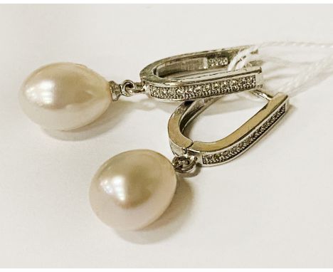LARGE CULTURED PEARL LEVER BACK EARRINGS