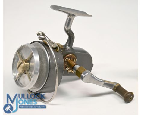 Hardy Bros "The Altex" No 2 Mk V LHW fixed spool reel. Good bail, alloy spool, on/off check, very light use, runs smoothly