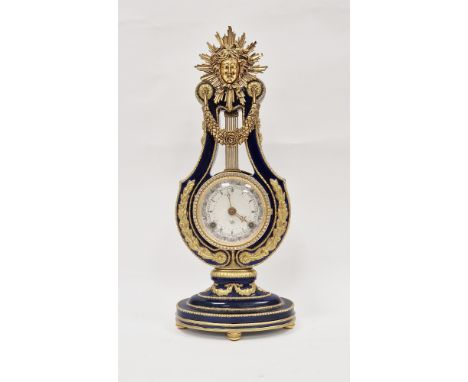 Franklin Mint Victoria and Albert Museum Marie Antoinette ceramic mantel clock&nbsp;of lyre form, 39cm high&nbsp;