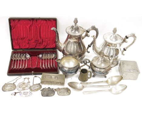 Silver plated wares&nbsp;to include assorted flatware, a four-slice toastrack by R Richardson with engraved crest for The Gre