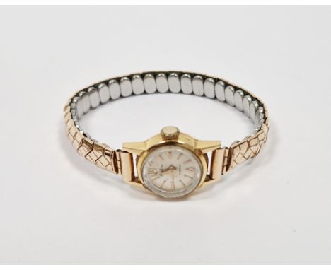 Vintage MuDu lady's 18ct gold cased cocktail wristwatch, the silvered dial with baton and Arabic hour markers, on later expan