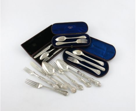 A mixed of lot of silver items, comprising: a three-piece Victorian Old English Military Thread and Shell pattern christening