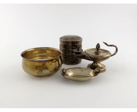 A mixed lot of silver items, various dates and makers, comprising: a bowl, of plain circular form, London 1921, a table cigar