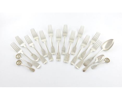 A mixed lot of silver Fiddle pattern flatware, various dates and makers, comprising: a set of eight George IV table forks, by