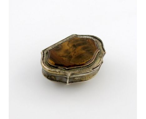 A George II silver-mounted agate snuff box, marks worn, cartouche form, the hinged cover with an agate panel, scroll decorati