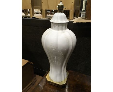 A Chinese style porcelain lamp base, Meiping form, with faux cover, on gilt metal chamfered and bracket base, 49cm high (incl