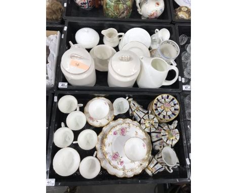 Royal Crown Derby, Royal Pinxton Roses teaware, Wedgwood Shape 225 coffee ware, including sugar bowl, cups and saucers, coffe