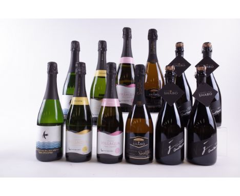 12 BOTTLES UKRANIAN AND JAPANESE SPARKLING WINECamel Farm Winery 2 x Bacchus Extra Dry 2021; Hiroshima Miyoshi Winery 2 x Vil