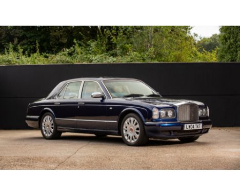 In 1998 the Bentley Arnage was launched, replacing the legendary Bentley Turbo. Built by Bentley Motors in Crewe from 1998 to
