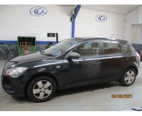 Make &amp; Model: Kia Ceed 1 90Date of Reg: AO59 KVYColour: Blackcc: 1396MoT: 12-12-2021Fuel Type: PETROLMileage: 103kTransmi