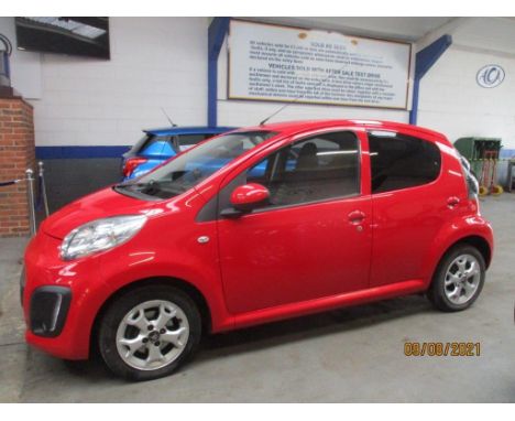 Make &amp; Model: Citroen C1 VTR+Date of Reg: GV12 YUYColour: Redcc: 998MoT: 31-07-2021Fuel Type: PETROLMileage: 74kTransmiss