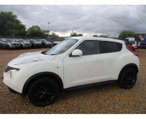 Make &amp; Model: Nissan Juke Acenta SportDate of Reg: AE13 XECColour: Whitecc: 1598MoT: 04-01-2022Fuel Type: PETROLMileage: 