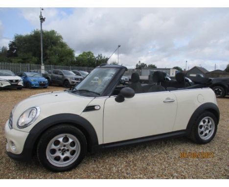Make &amp; Model: Mini OneDate of Reg: GV14 XDKColour: Whitecc: 1598MoT: 03-08-2021Fuel Type: PETROLMileage: 54kTransmission: