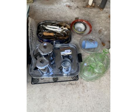 AN ECLECTIC ASSORTMENT OF ITEMS TO INCLUDE A GREEN GLASS DRESSING TABLE SET, A STAINLESS STEEL TEA SERVICE AND AN ASSORTMENT 