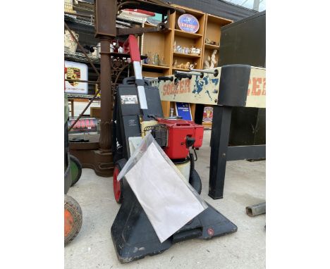 AN ECKMAN 2 STROKE PETROL ENGINE LEAF VACUUM 