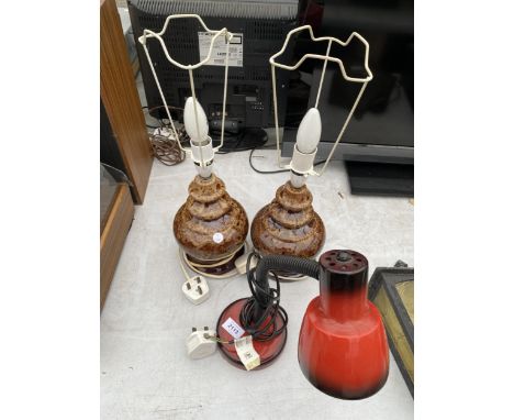 TWO CERAMIC TABLE LAMPS AND A FURTHER ADJUSTABLE LAMP 
