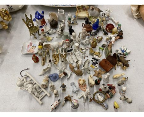 A LARGE QUANTITY OF MINIATURE CERAMIC ITEMS TO INCLUDE ANIMALS, BIRDS, FIGURES, JUGS, SHOES, ETC 
