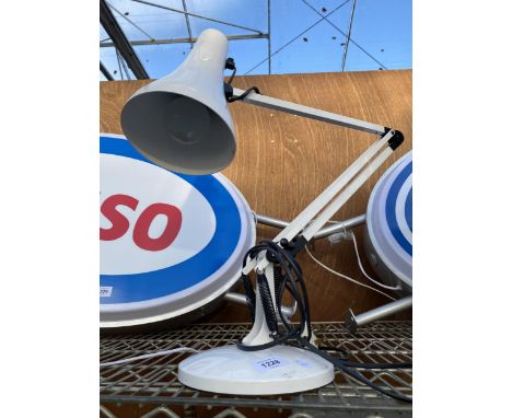 A RETRO WHITE MODEL 90 ANGLE POISE LAMP 