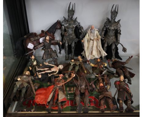 Collection of Lord of the Rings action figures 