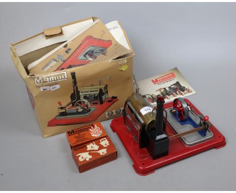 Model Steam Engine by Mamod 