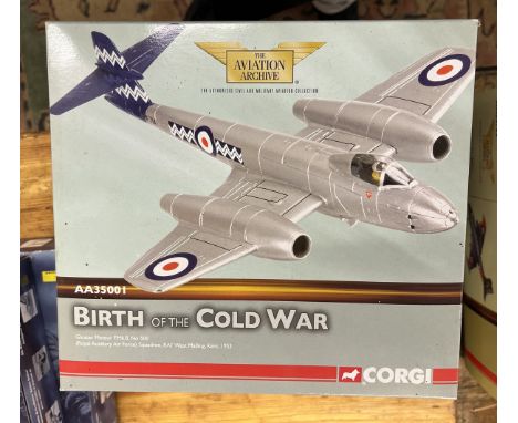 Corgi AA35001 Gloster Meteor F.Mk.8 RAF No.500 Sqn, RAF West Malling 1:72 Scale as new in box