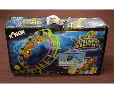 Screaming serpent roller coaster K'nex racing set 