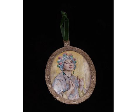 A silver framed portrait miniature painted finely on ivory circa 1920, 12.5 x 10cm (approx.)