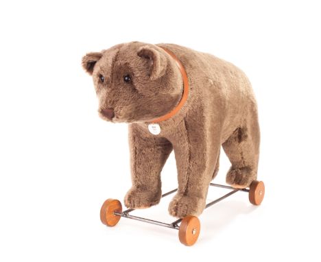 A large Steiff Limited Edition Replica Bear on wheels 1921, in original box with certificate, 113 of 1500, 2003