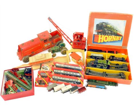 Quantity of Hornby O and OO Railways, pre-war Meccano and Triang Toys: Boxed Hornby O Gauge: No.45 post-war Goods Set with BR