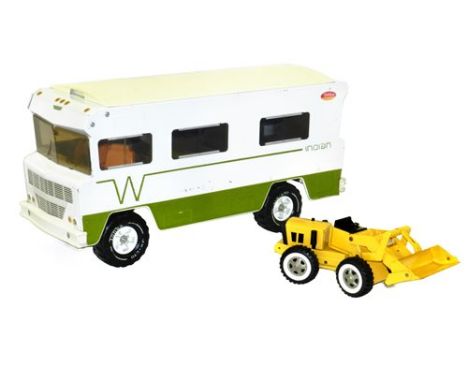 Tonka Canada Winnebago Indian 1974-5 production “Mighty Tonka” series motorhome / camper van large scale pressed-steel model 