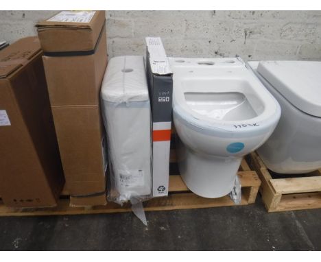 ***BUSINESS RECOVERY &amp; INSOLVENCY DIRECT***TOILET, BASIN, CISTERN AND TOILET SEAT IN WHITE