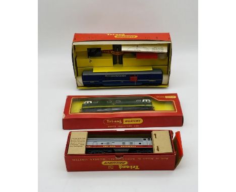 A boxed Tri-ang Hornby OO gauge Hymek Bo-Bo diesel green livery locomotive (R.758), along with boxed Tri-ang Railways Bo=Bo d