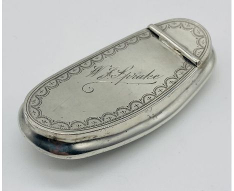 An unmarked Georgian silver snuff box with bright cut engraving 