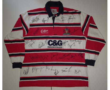 RUGBY UNION - GLOUCESTER ANDY GOMARSALL 2003-04 SQUAD SIGNED SHIRT
Gloucester RFC 2003 – 2004 squad signed shirt believed to 