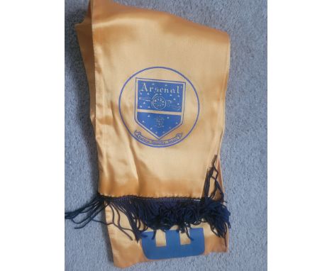 VINTAGE ARSENAL SILK SCARF