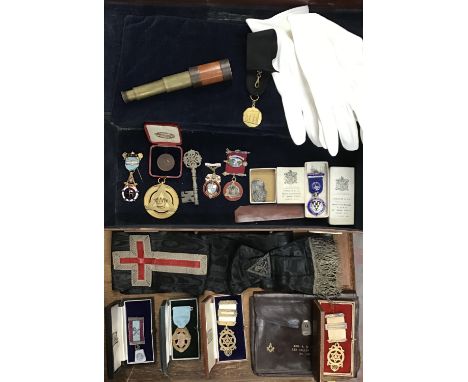 Collection of Masonic Items in leather case, including Hallmarked Silver Jewels, a cast white metal Key of the Lea Vally Lodg