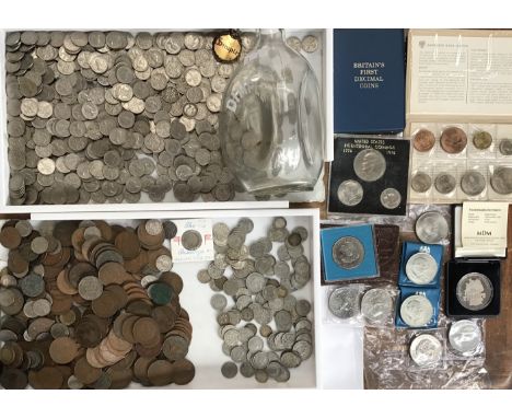British coin collection, includes approximately 289g of Pre 47 Silver Coins, Commemorative Coins and sets, large quantity of 