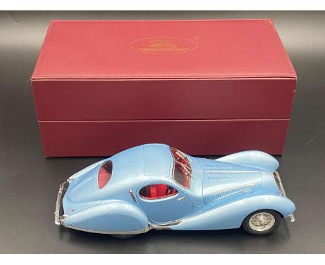         Summary:Talbot Lago Coupe T150 C-SS 1:18 scale, together with original box.&nbsp; 