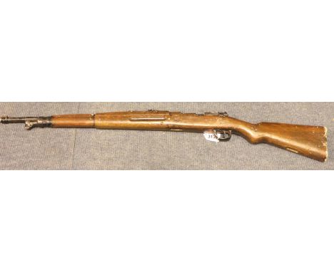 Band of Brothers lightweight film prop rifle, no provenance. P&amp;P Group 2 (£18+VAT for the first lot and £3+VAT for subseq