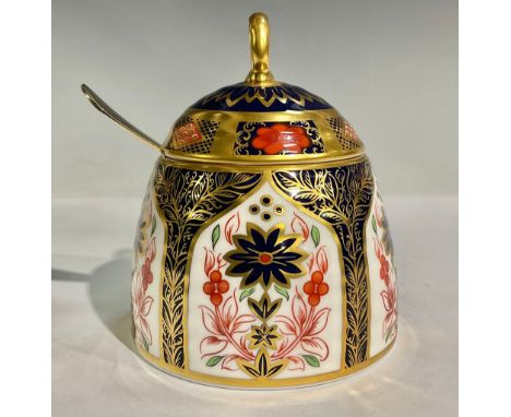 A Royal Crown Derby 1128 Old Imari pattern honey jar and cover, solid gold band, 11cm high, first quality 