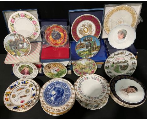 Ceramics -a large quantity of collector's plates, various transfer printed examples, some colliery related, various manufactu