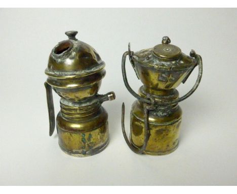 The Baldwin lamp, vintage miners, carbide pat 1906 and another, The first marked John Simmons and co New York (2)