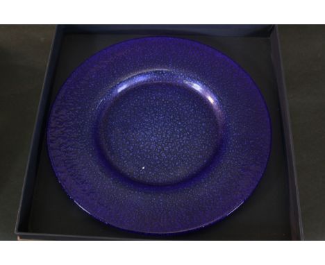 A boxed Promemoria blue and silver foil Murano art glass platter in original felt bag and box, signed to base. Dia.40cm.