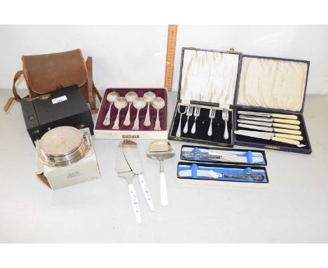 Mixed Lot: Various cased cutlery, vintage camera etc