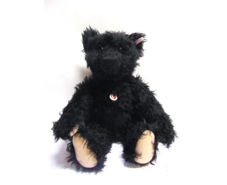 A STEIFF COLLECTOR'S TEDDY BEAR, 'LEO, THE 1912 TITANIC MOURNING BEAR'  (EAN 662775), black, limited edition 451/1000, with c